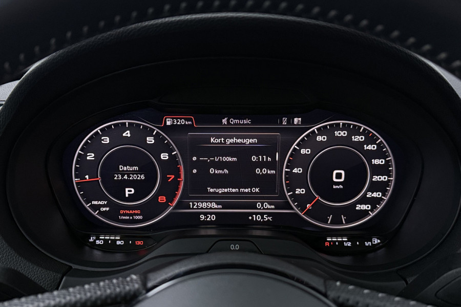 Audi A3 Limousine 35 TFSI CoD Advance Sport Automaat (VIRTUAL COCKPIT, STOELVERWARMING, ADAPTIVE CRUISE, PARKEERSENSOREN)