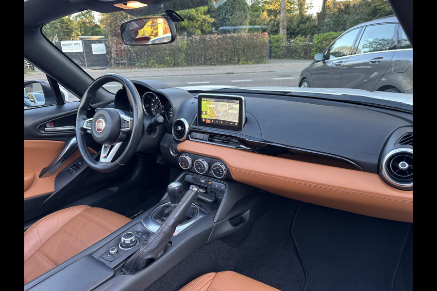 Fiat 124 Spider 1.4 MultiAir Turbo Lusso Leder|Navi|Camera|Keyless|Stoelverwarming