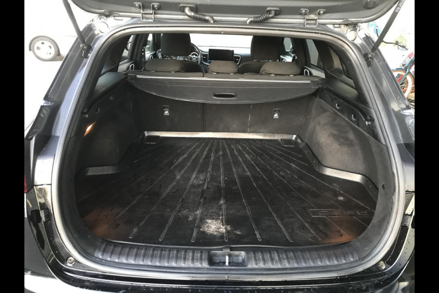 Kia Ceed Sportswagon 1.5 T-GDi DynamicLine Automaat 7 JAAR GARANTIE