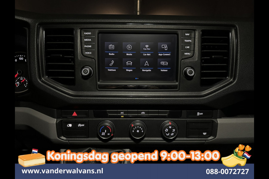 Volkswagen Crafter 2.0 TDI 140pk L3H3 L2H2 Euro6 Airco | Navigatie | Apple Carplay | Cruisecontrol Android Auto, Bijrijdersbank, 3000kg trekvermogen, zilver