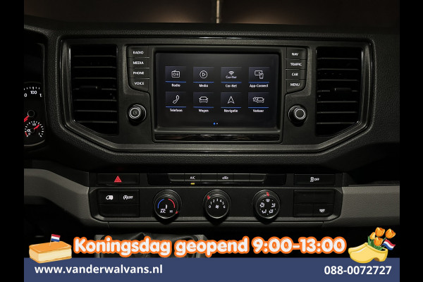 Volkswagen Crafter 2.0 TDI 140pk L3H3 L2H2 Euro6 Airco | Navigatie | Apple Carplay | Cruisecontrol Android Auto, Bijrijdersbank, 3000kg trekvermogen, zilver