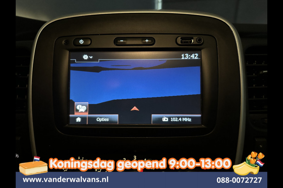 Renault Trafic 1.6 dCi L1H1 Euro6 Airco | Navigatie | Cruisecontrol | Trekhaak | Parkeersensoren Bijrijdersbank