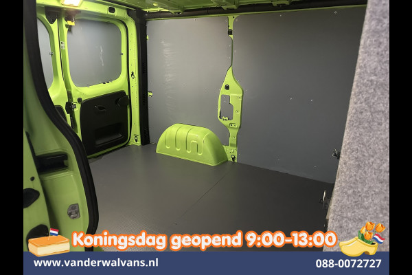 Renault Trafic 1.6 dCi L1H1 Euro6 Airco | Navigatie | Cruisecontrol | Trekhaak | Parkeersensoren Bijrijdersbank