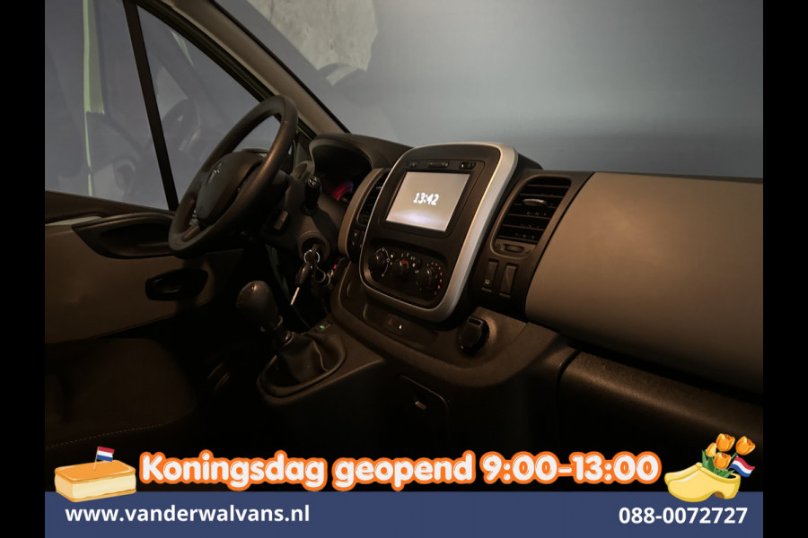 Renault Trafic 1.6 dCi L1H1 Euro6 Airco | Navigatie | Cruisecontrol | Trekhaak | Parkeersensoren Bijrijdersbank