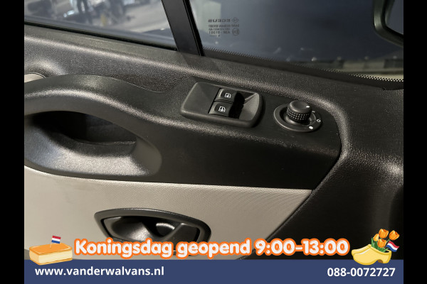 Renault Trafic 1.6 dCi L1H1 Euro6 Airco | Navigatie | Cruisecontrol | Trekhaak | Parkeersensoren Bijrijdersbank