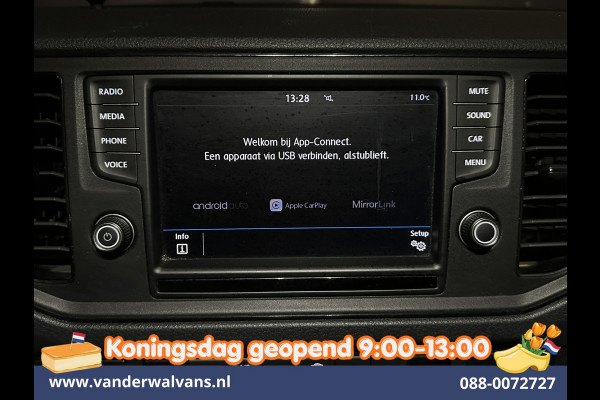 Volkswagen Crafter 2.0 TDI 141pk L3H3 L2H2 Inrichting Euro6 Airco | Camera | Apple Carplay | 3000kg Trekhaak | Cruisecontrol Android Auto, Chauffeursstoel, Parkeersensoren