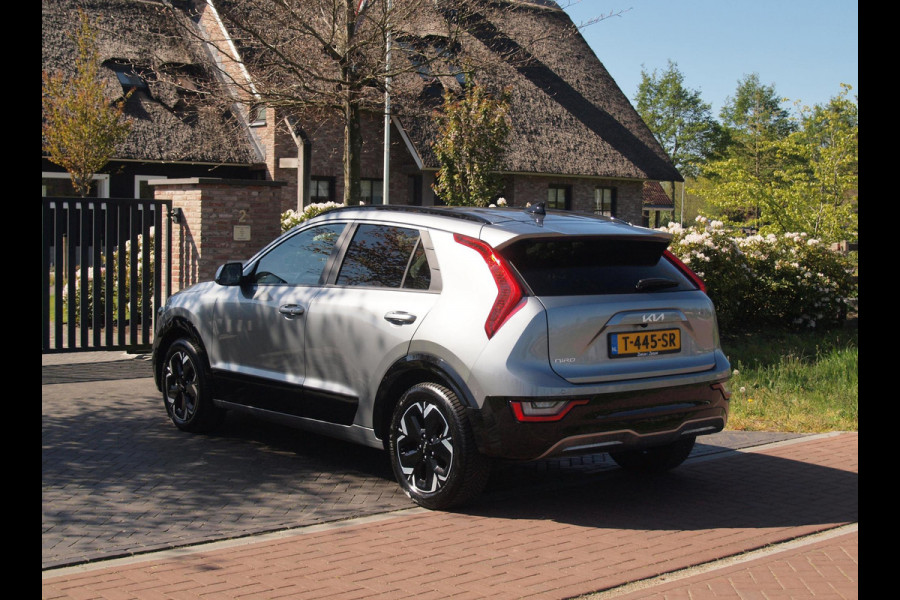 Kia Niro EV ExecutiveLine 64.8 kWh | Panoramadak | 360 Camera | Harman Kardon | Head-Up Display | Apple Carplay |