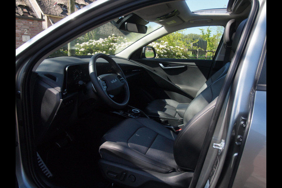 Kia Niro EV ExecutiveLine 64.8 kWh | Panoramadak | 360 Camera | Harman Kardon | Head-Up Display | Apple Carplay |