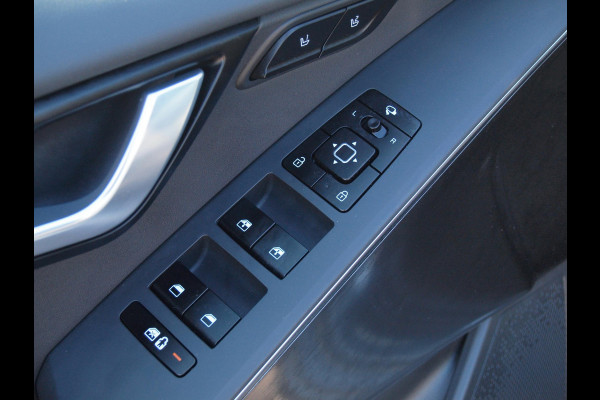 Kia Niro EV ExecutiveLine 64.8 kWh | Panoramadak | 360 Camera | Harman Kardon | Head-Up Display | Apple Carplay |