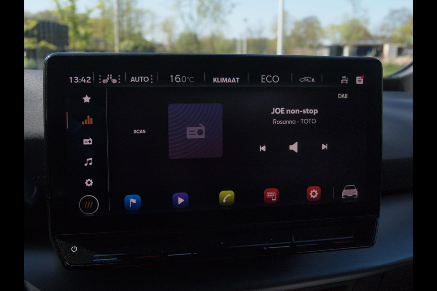 CUPRA Born Performance One 62 kWh | Panoramadak | 360 Camera | Head-Up Display | Apple Carplay |