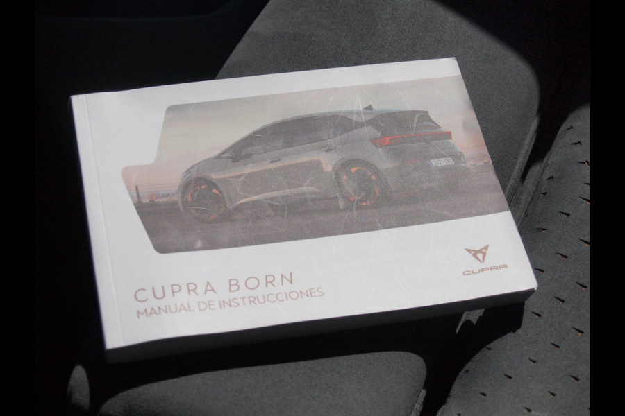 CUPRA Born Performance One 62 kWh | Panoramadak | 360 Camera | Head-Up Display | Apple Carplay |