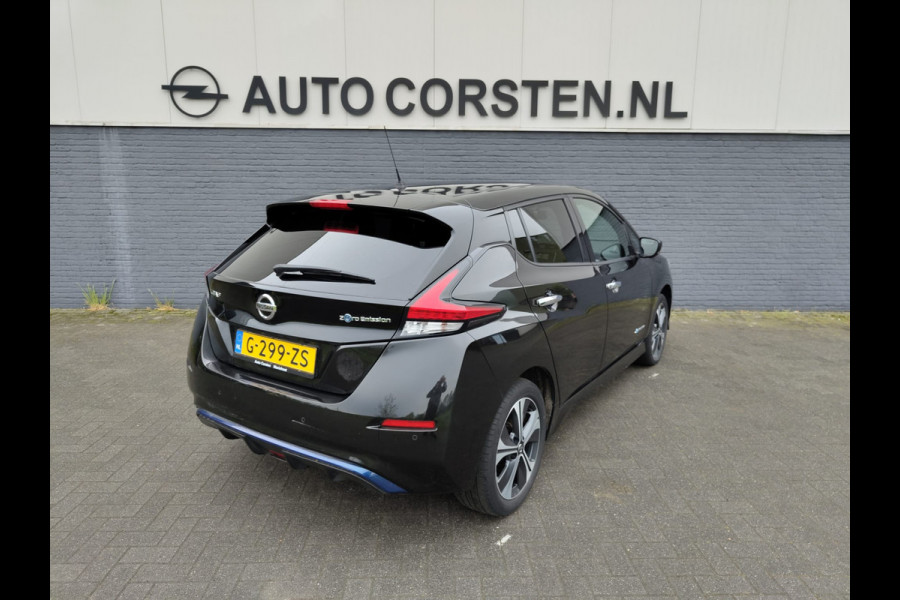 Nissan Leaf e+ Tekna 62kWh 218pk LEER Apple Carplay Android Auto Cruise control adaptief 360°Camera Navi Ecc Stoel+Stuurverwarming Keyless D Dodehoek detector Rijstrooksensor met correctie Uitparkeer waarschuwing Verkeersbord detectie Bluetooth Privacy Glas Lmv 17" Grootste Accu Grootste Actieradius Hoogste vermogen 218pk !