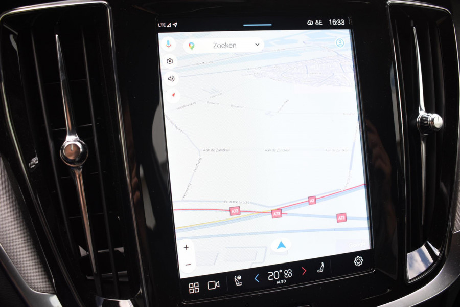 Volvo V60 T6 350PK Automaat Plug-in hybrid AWD Plus Dark / Navigatie / Adaptive Cruise control / 360 Camera / Harman Kardon / Stuur & Stoelverwarming / LM Velgen / Trekhaak
