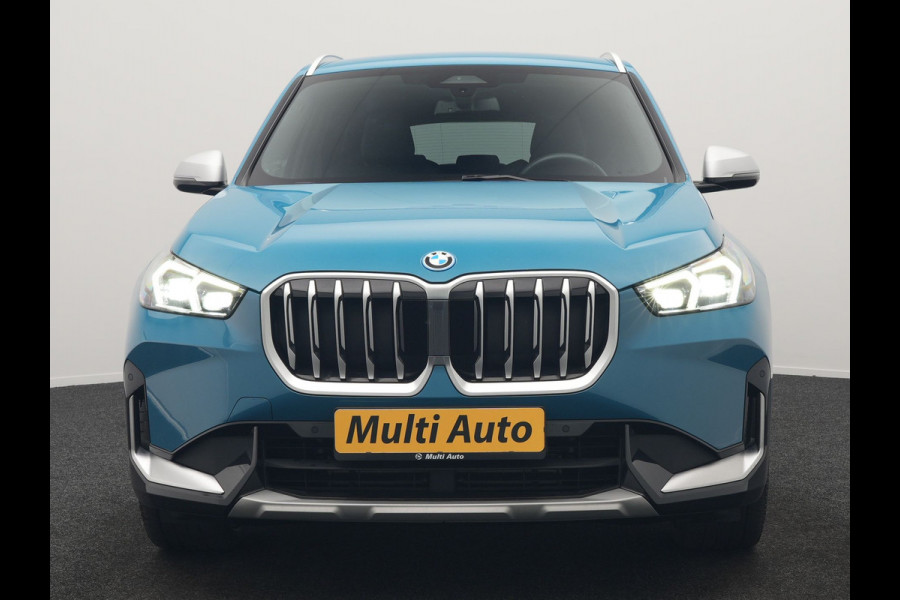 BMW X1 xDrive30e X Line PHEV 327pk Dealer O.H. | 20" Individual | Camera | Lederen Sportstoelen & Stuur Verwarmd | Sfeerverlichting | Apple Carplay | Blis | Keyless | Navigatie | DAB | Cruise Control | 20"L.M | Plug In Hybrid |