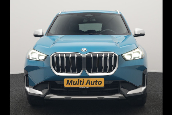 BMW X1 xDrive30e X Line PHEV 327pk Dealer O.H. | 20" Individual | Camera | Lederen Sportstoelen & Stuur Verwarmd | Sfeerverlichting | Apple Carplay | Blis | Keyless | Navigatie | DAB | Cruise Control | 20"L.M | Plug In Hybrid |