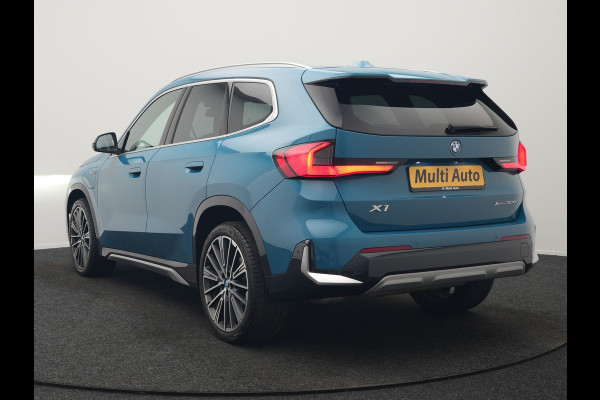 BMW X1 xDrive30e X Line PHEV 327pk Dealer O.H. | 20" Individual | Camera | Lederen Sportstoelen & Stuur Verwarmd | Sfeerverlichting | Apple Carplay | Blis | Keyless | Navigatie | DAB | Cruise Control | 20"L.M | Plug In Hybrid |