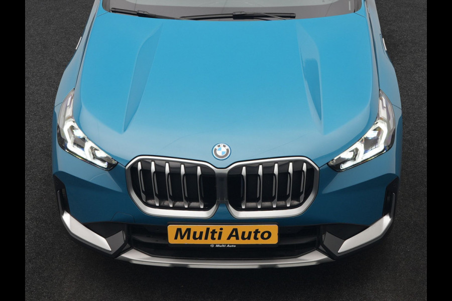 BMW X1 xDrive30e X Line PHEV 327pk Dealer O.H. | 20" Individual | Camera | Lederen Sportstoelen & Stuur Verwarmd | Sfeerverlichting | Apple Carplay | Blis | Keyless | Navigatie | DAB | Cruise Control | 20"L.M | Plug In Hybrid |