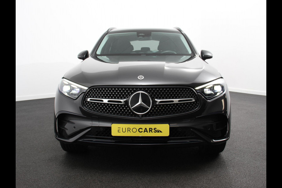 Mercedes-Benz GLC 300e 4MATIC AMG Line Navigatie Cruise Control Parkeersensoren Stoelverwarming Matrix LED-koplampen Virtual Cockpit Surround-systeem Burmester Inductielader