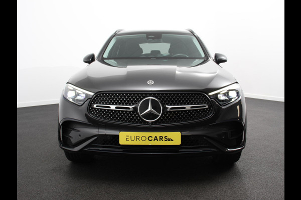 Mercedes-Benz GLC 300e 4MATIC AMG Line Navigatie Cruise Control Parkeersensoren Stoelverwarming Matrix LED-koplampen Virtual Cockpit Surround-systeem Burmester Inductielader