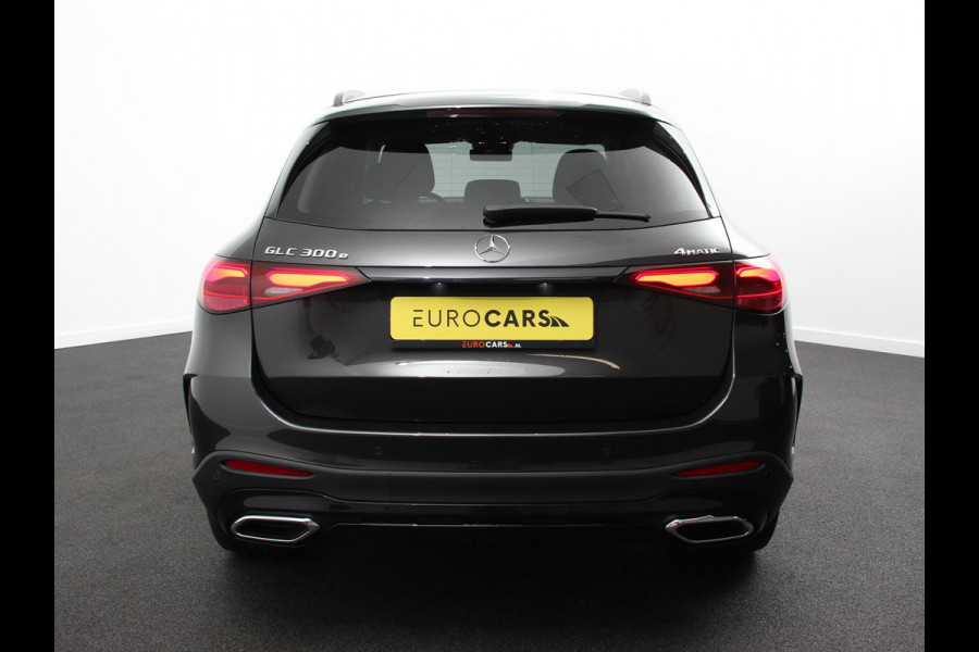 Mercedes-Benz GLC 300e 4MATIC AMG Line Navigatie Cruise Control Parkeersensoren Stoelverwarming Matrix LED-koplampen Virtual Cockpit Surround-systeem Burmester Inductielader