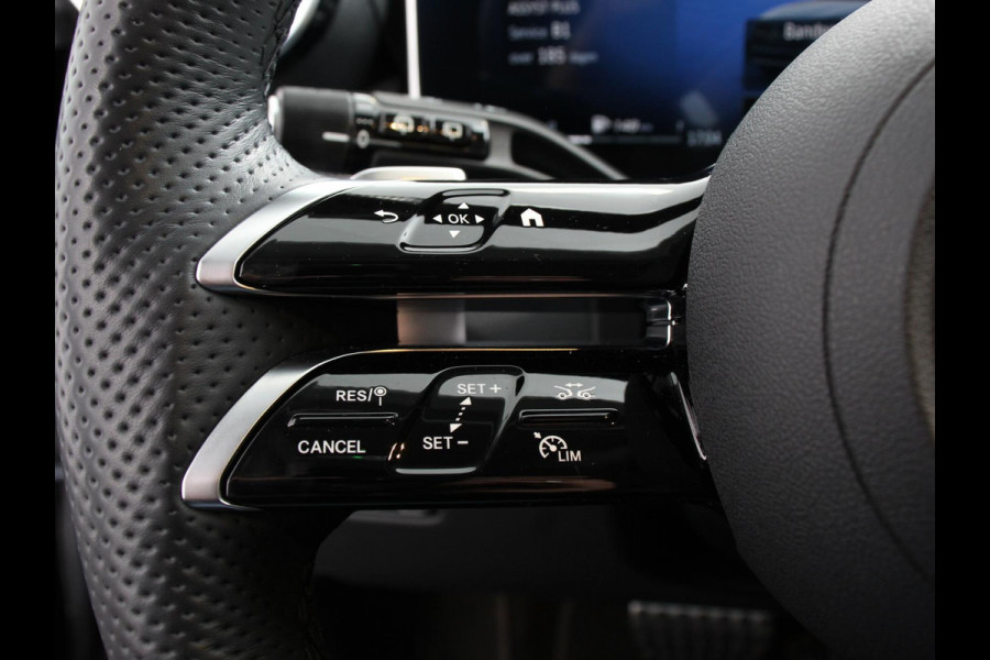 Mercedes-Benz GLC 300e 4MATIC AMG Line Navigatie Cruise Control Parkeersensoren Stoelverwarming Matrix LED-koplampen Virtual Cockpit Surround-systeem Burmester Inductielader