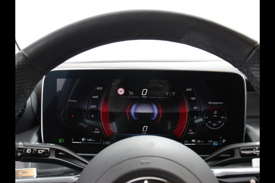 Mercedes-Benz GLC 300e 4MATIC AMG Line Navigatie Cruise Control Parkeersensoren Stoelverwarming Matrix LED-koplampen Virtual Cockpit Surround-systeem Burmester Inductielader