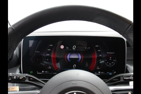 Mercedes-Benz GLC 300e 4MATIC AMG Line Navigatie Cruise Control Parkeersensoren Stoelverwarming Matrix LED-koplampen Virtual Cockpit Surround-systeem Burmester Inductielader