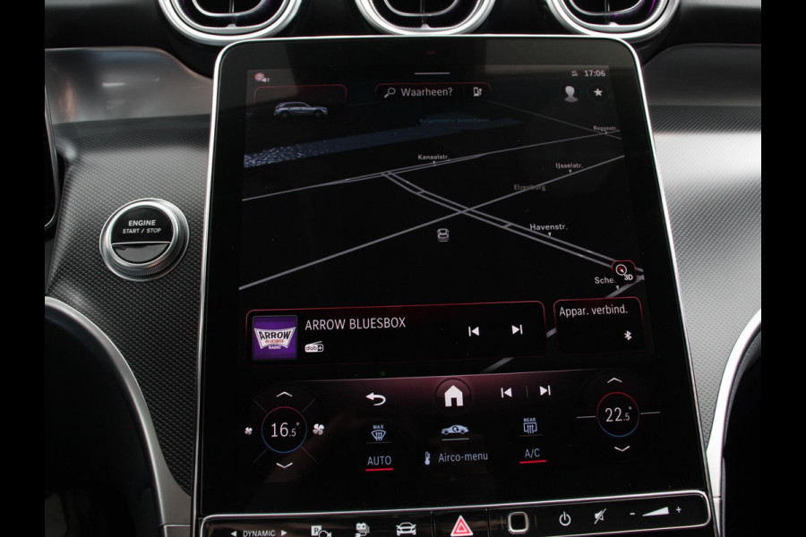 Mercedes-Benz GLC 300e 4MATIC AMG Line Navigatie Cruise Control Parkeersensoren Stoelverwarming Matrix LED-koplampen Virtual Cockpit Surround-systeem Burmester Inductielader