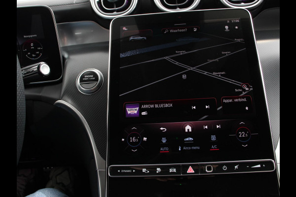Mercedes-Benz GLC 300e 4MATIC AMG Line Navigatie Cruise Control Parkeersensoren Stoelverwarming Matrix LED-koplampen Virtual Cockpit Surround-systeem Burmester Inductielader