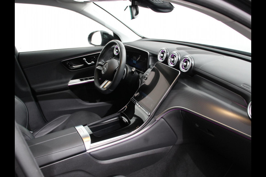 Mercedes-Benz GLC 300e 4MATIC AMG Line Navigatie Cruise Control Parkeersensoren Stoelverwarming Matrix LED-koplampen Virtual Cockpit Surround-systeem Burmester Inductielader