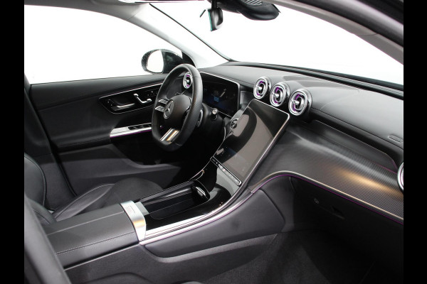 Mercedes-Benz GLC 300e 4MATIC AMG Line Navigatie Cruise Control Parkeersensoren Stoelverwarming Matrix LED-koplampen Virtual Cockpit Surround-systeem Burmester Inductielader