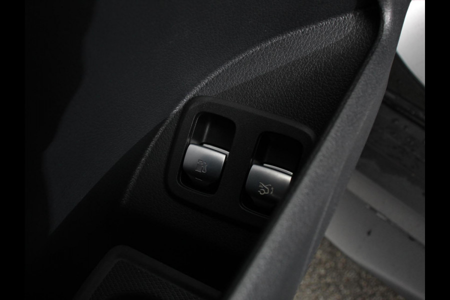 Mercedes-Benz GLC 300e 4MATIC AMG Line Navigatie Cruise Control Parkeersensoren Stoelverwarming Matrix LED-koplampen Virtual Cockpit Surround-systeem Burmester Inductielader
