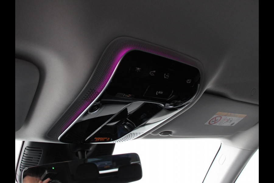 Mercedes-Benz GLC 300e 4MATIC AMG Line Navigatie Cruise Control Parkeersensoren Stoelverwarming Matrix LED-koplampen Virtual Cockpit Surround-systeem Burmester Inductielader