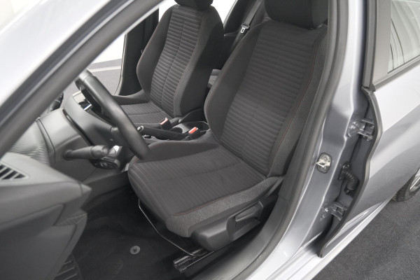 Peugeot 208 PureTech 75 Active Pack | Navigatie | Parkeersensoren | Apple Carplay | Allseason Banden