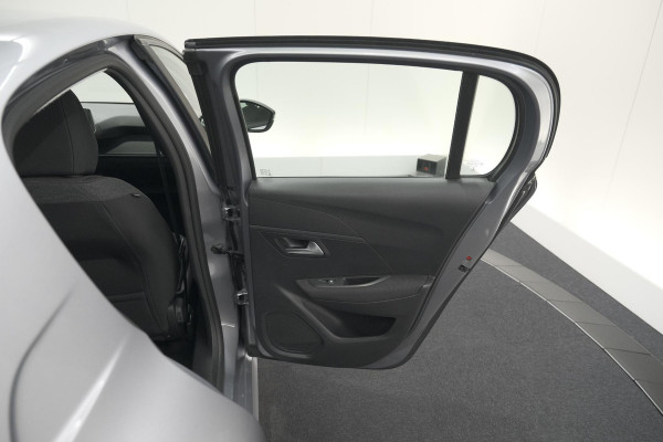 Peugeot 208 PureTech 75 Active Pack | Navigatie | Parkeersensoren | Apple Carplay | Allseason Banden
