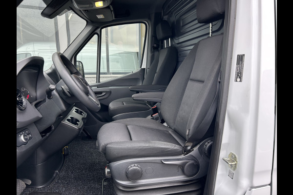 Mercedes-Benz Sprinter 317 CDI L2 H1 L+R Schuifdeur / MBUX / Camera / Carplay navigatie / Geveerde stoel / Cruise control / Airco
