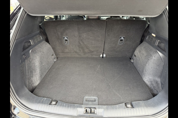 Ford Kuga 1.5 EcoB. ST-Line X TREKHAAK! 1800KG TREKGEWICHT! WINTERPACK!