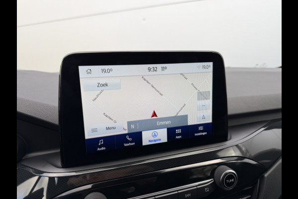 Ford Kuga 1.5 EcoB. ST-Line X TREKHAAK! 1800KG TREKGEWICHT! WINTERPACK!