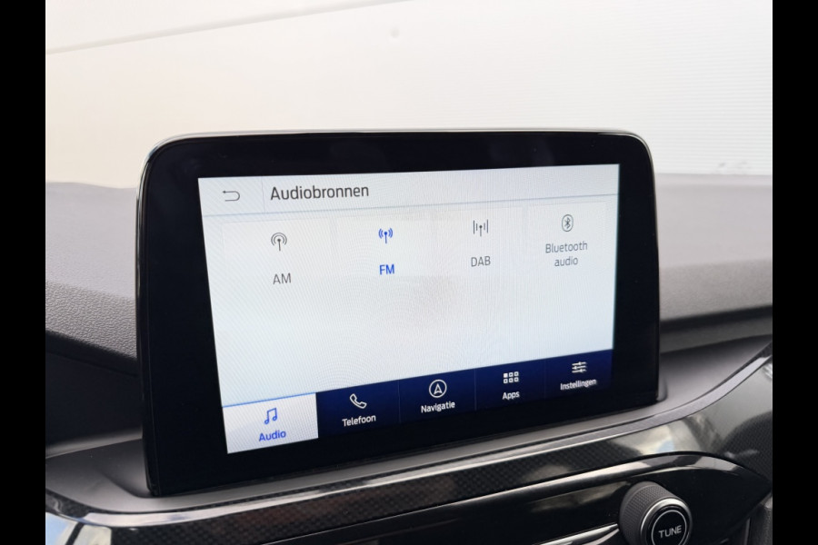 Ford Kuga 1.5 EcoB. ST-Line X TREKHAAK! 1800KG TREKGEWICHT! WINTERPACK!