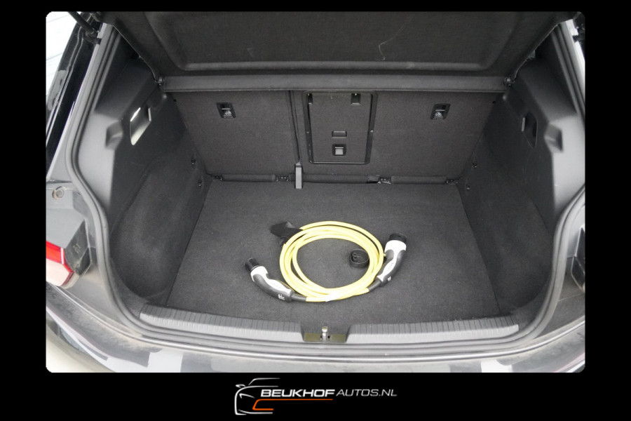 Volkswagen ID.3 First Plus 58 kWh Carplay Ad Cruise Soh 90%