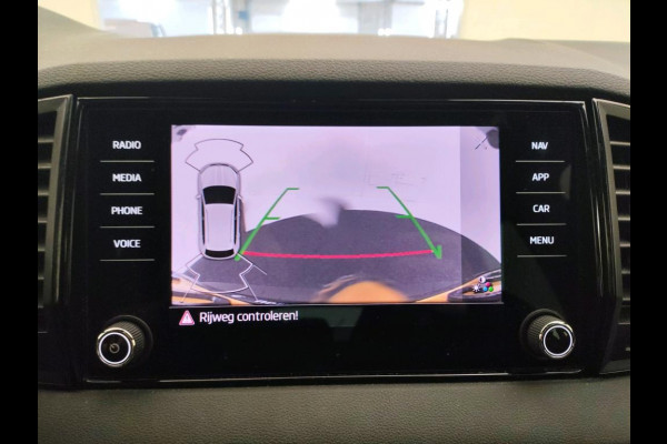 Škoda Karoq 1.5 TSI DSG ACT Sportline Business | Matrix-LED | Camera | Stoel/Stuurverw. | Navi