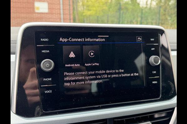 Volkswagen T-Roc TSI 115PK LIFE GOAL EDITION VIRTUAL/NAVI/ACC/STOELVERW.