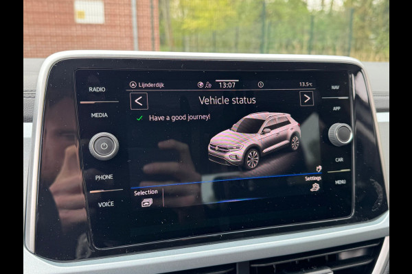 Volkswagen T-Roc TSI 115PK LIFE GOAL EDITION VIRTUAL/NAVI/ACC/STOELVERW.