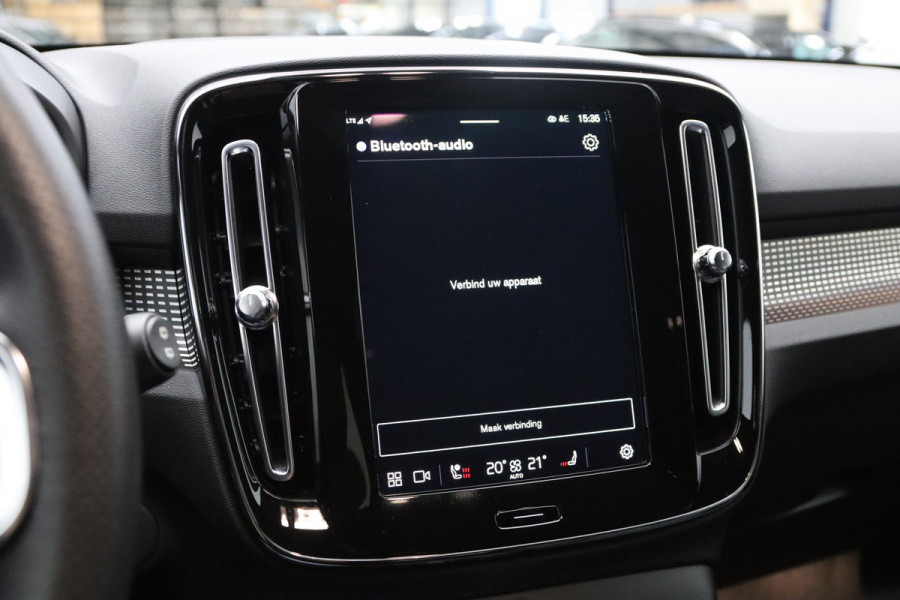 Volvo XC40 Recharge P8 408 PK AWD R-Design, Leder, H/K Sound, Memory