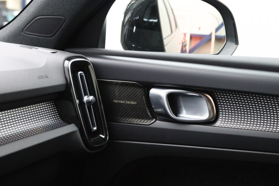 Volvo XC40 Recharge P8 408 PK AWD R-Design, Leder, H/K Sound, Memory