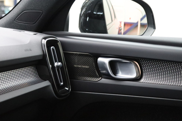 Volvo XC40 Recharge P8 408 PK AWD R-Design, Leder, H/K Sound, Memory