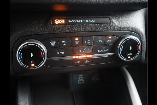Ford FOCUS Wagon 1.0 EcoBoost Hybrid Titanium Style  Adaptive CC / Trekhaak Mild-hybride