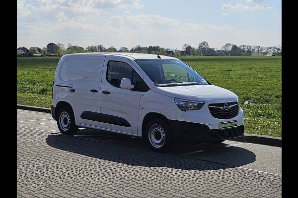 Opel Combo 1.5D L1H1 Edition L3H2 Maxi LED Automaat Navi Camera Mbux10 PDC BPM VRIJ Euro6 170 PK!
