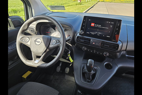 Opel Combo 1.5D L1H1 Edition L3H2 Maxi LED Automaat Navi Camera Mbux10 PDC BPM VRIJ Euro6 170 PK!