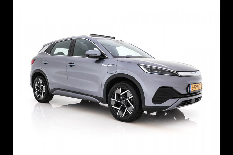 BYD ATTO 3 Comfort 60 kWh [ 3-Fase ] {SOH-92%} (INCL.BTW) *PANO | ADAPTIVE-CRUISE | LEATHER | FULL-LED | TOP-VIEW | BLIND-SPOT | HEATED-COMFORTSEATS | DIGI-COCKPIT | CARPLAY | DAB | NAVI-FULLMAP | ECC | PDC | 18''ALU*